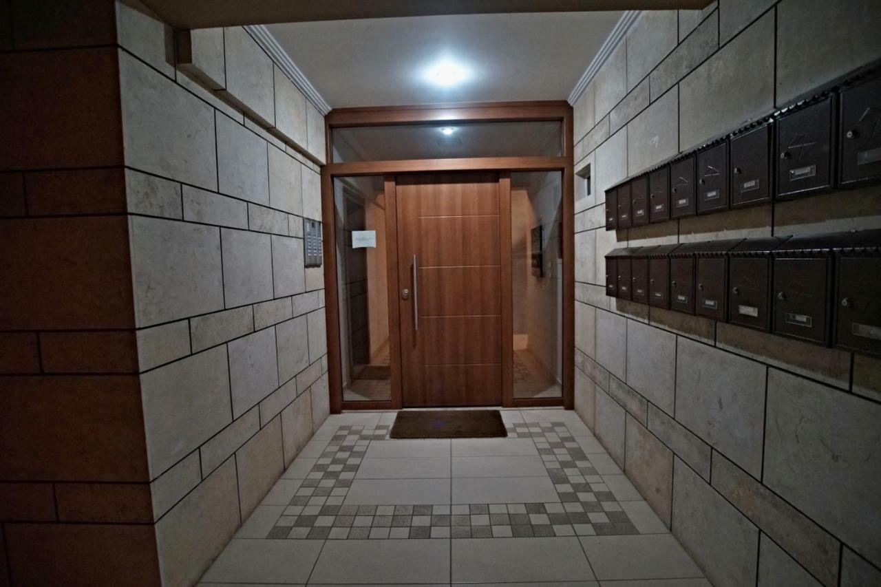 Charming Apartment Near Athens Center And The Sea Ngoại thất bức ảnh